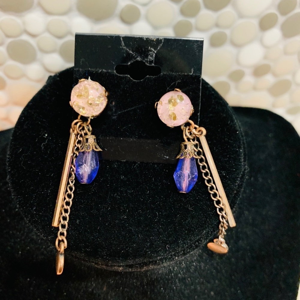 E57- 💎💰 2/20$ BN Earrings 💎💰